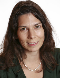 Mag. Alexandra Lazian